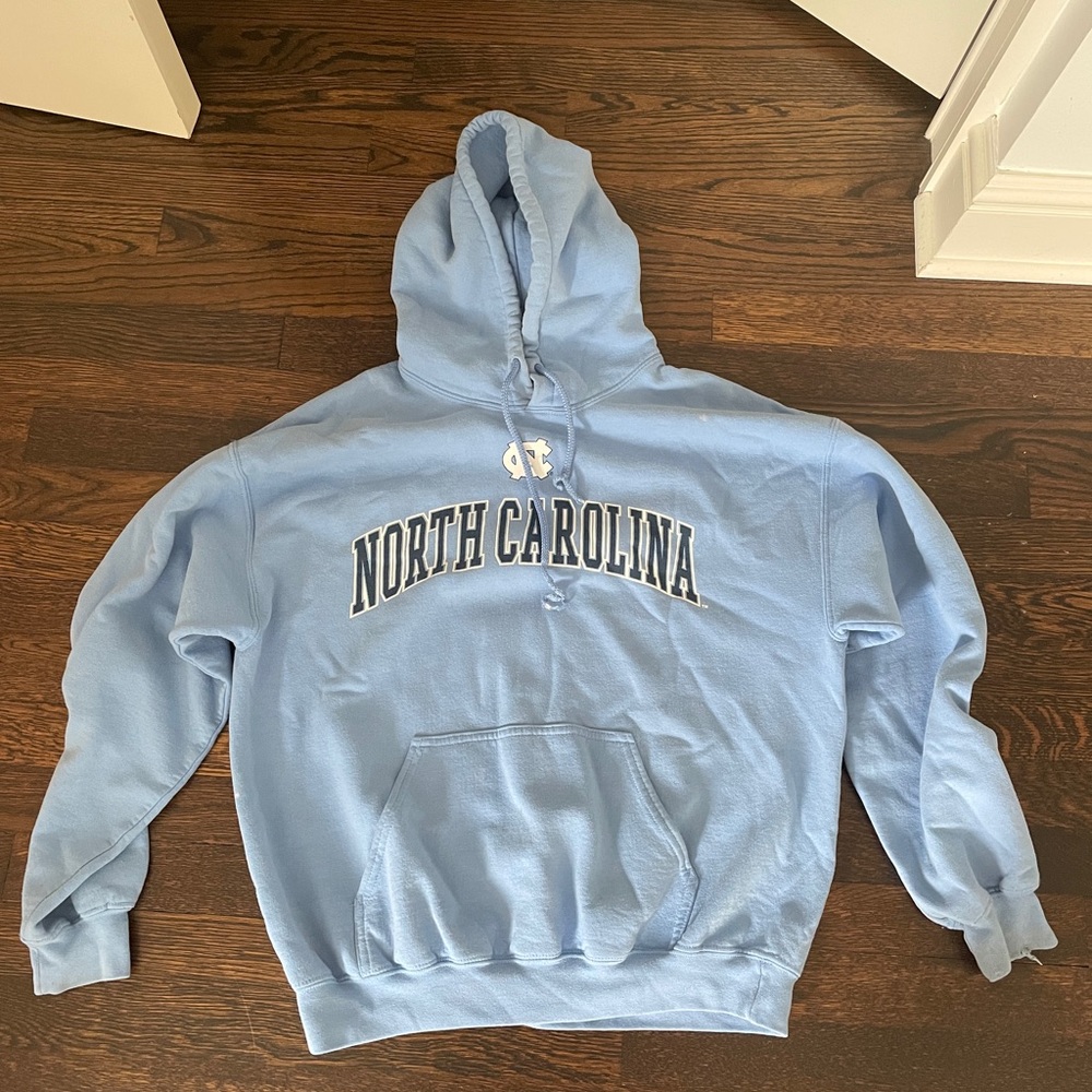 UNC sweatshirt